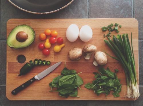 Chopping board of vegetables